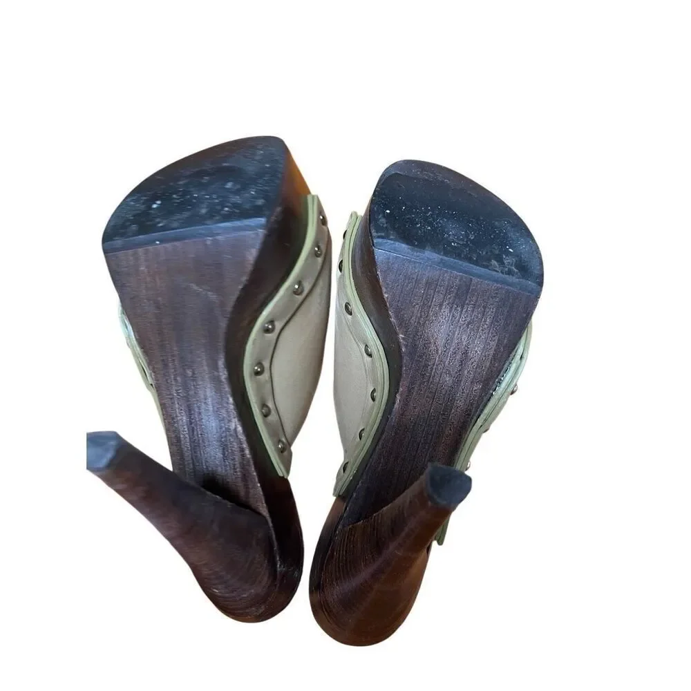 Burberry Olive Green Leather Gold Buckle Platform Stiletto Heels EU 39 US 8 - Picture 11 of 15